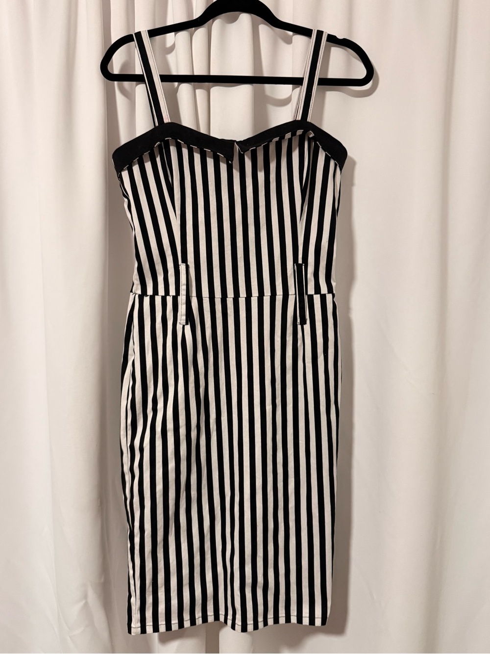Rare Switchblade Stiletto Pinstripe B&W Bodycon Pencil Dress M Pinup Goth